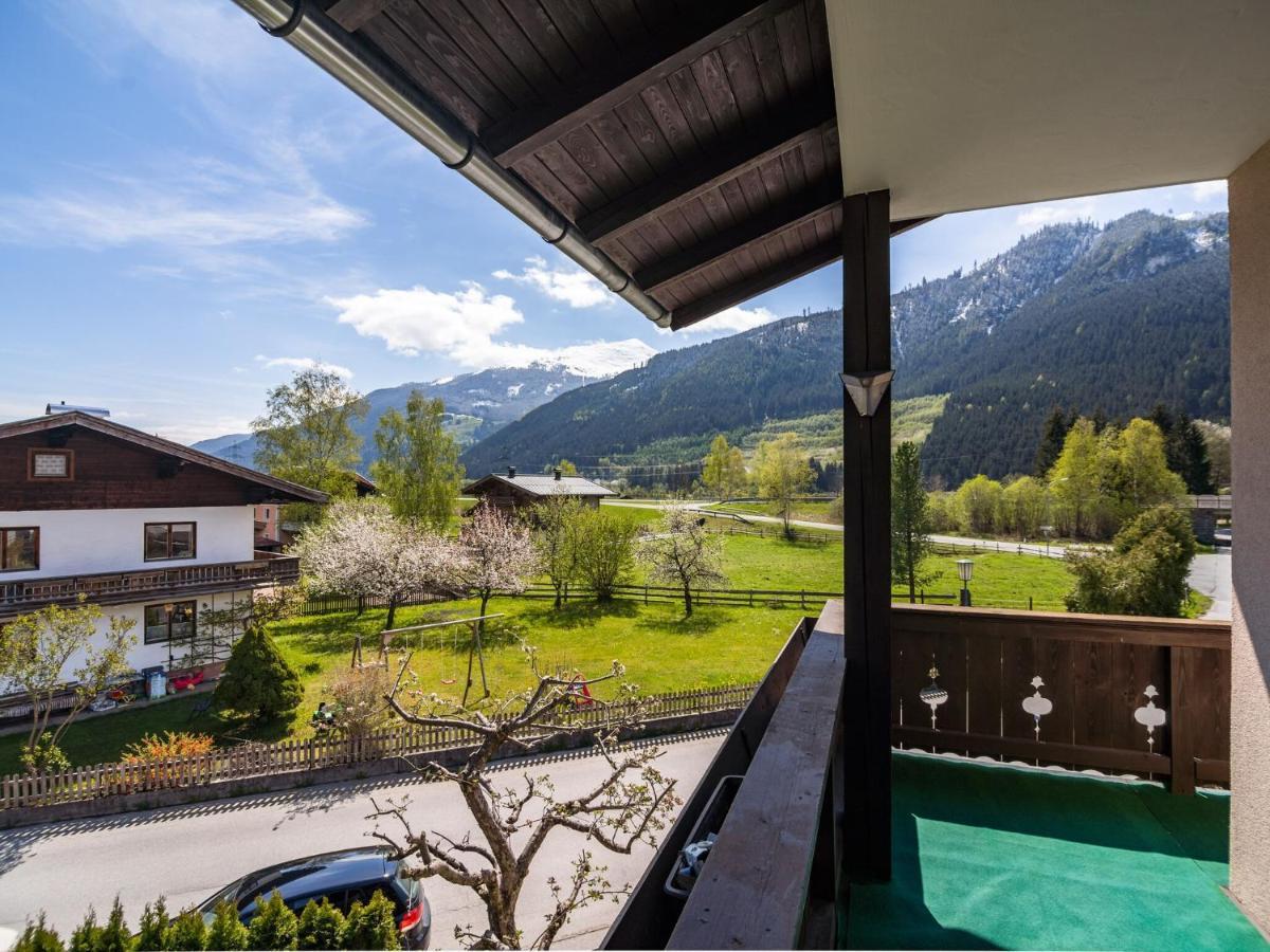 Modern Apartment Near Ski Area In M Hlbach Dorf  外观 照片